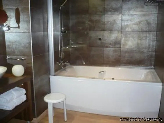 Hostal Antic Balneari De Rocalloura España